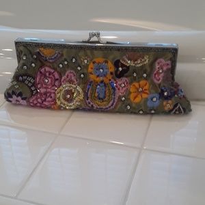 clutch purse